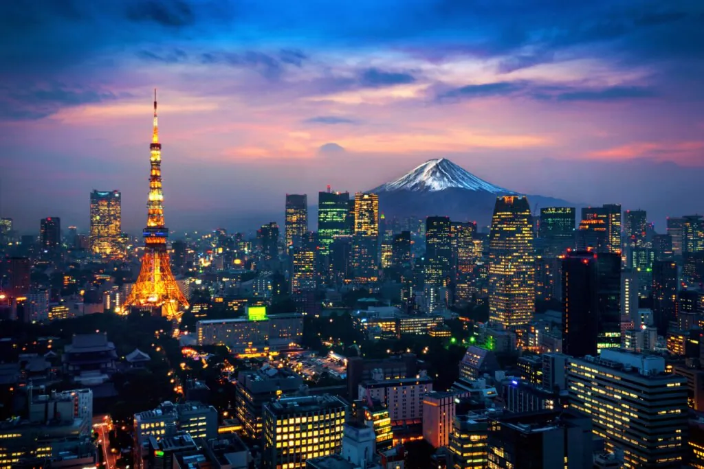 Tokyo skyline with Tokyo Tower and Mount Fuji at dusk